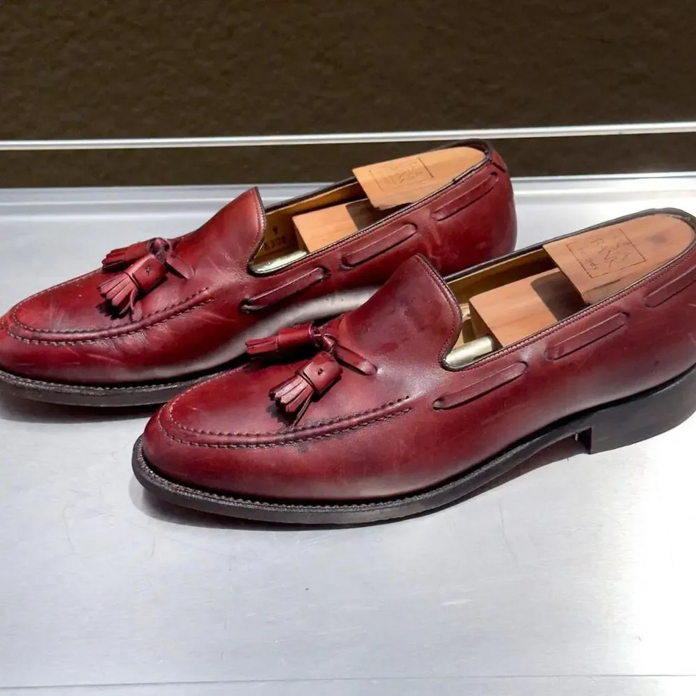 Johnston and Murphy Burgundy Leather Loafers with Tassel - Size 9